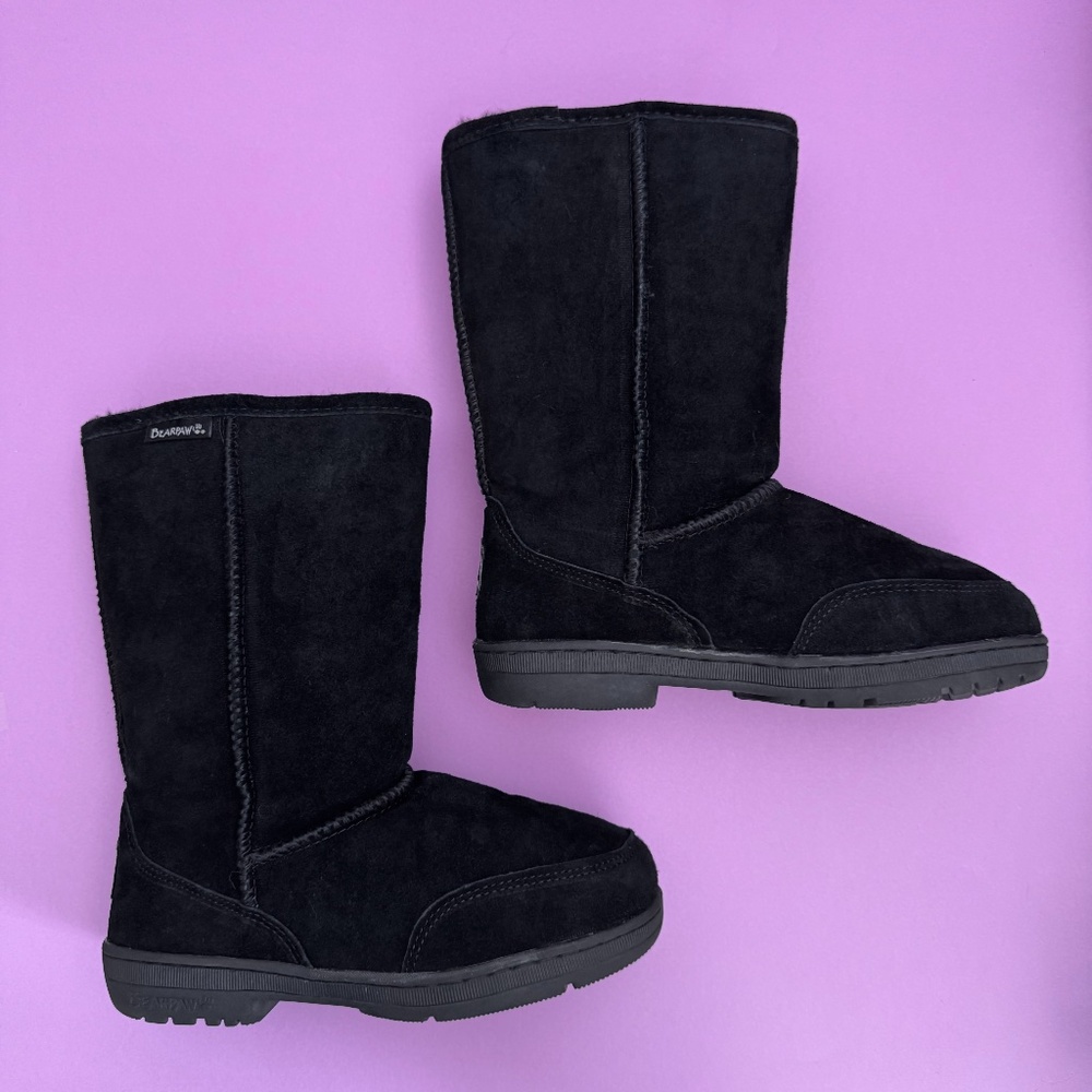 BearPaw Women's Meadow Short-Mid Calf Boot Black Suede Size 7